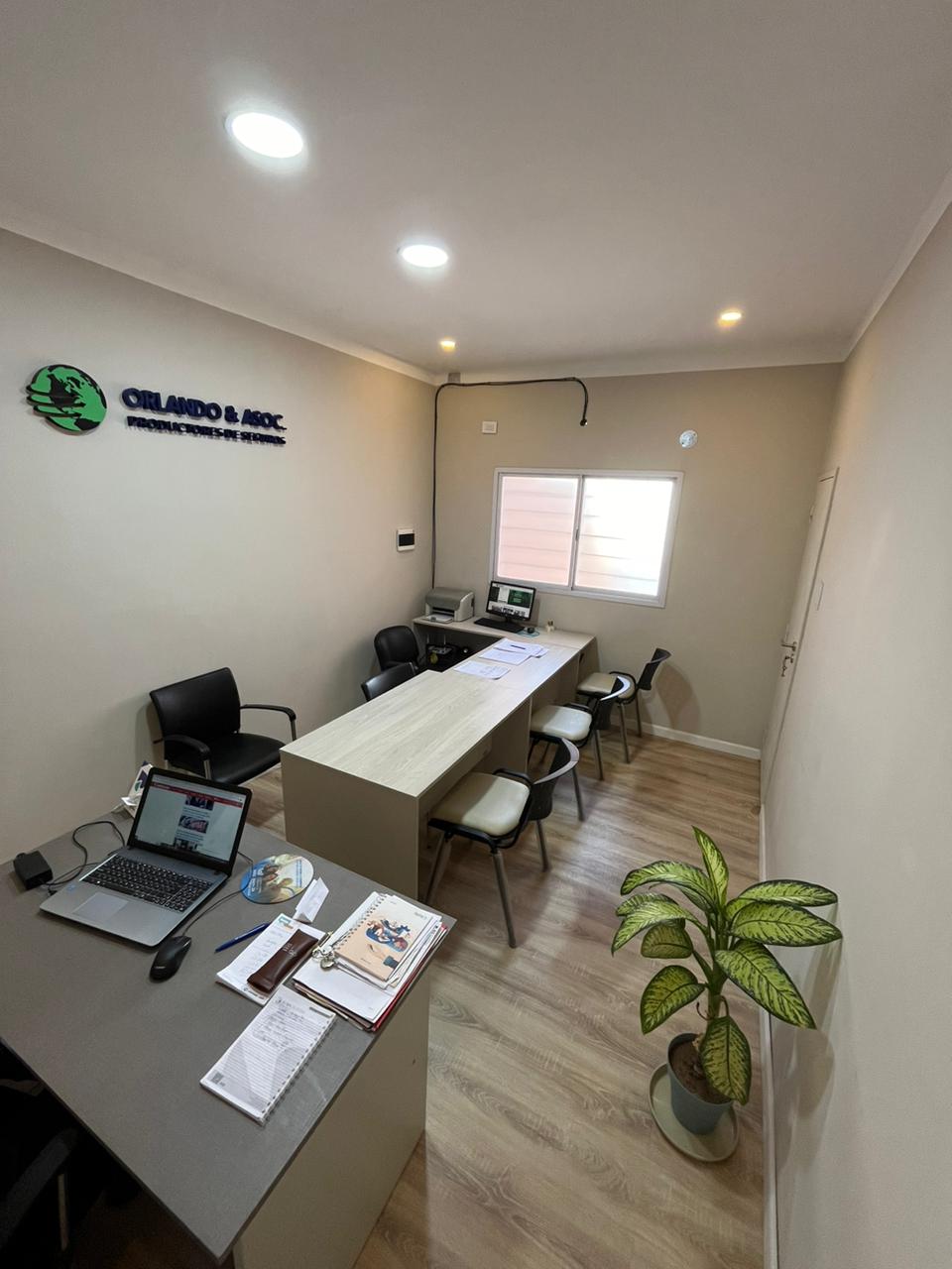 Oficina de Orlando & Asoc. Productores de Seguros en Catamarca
